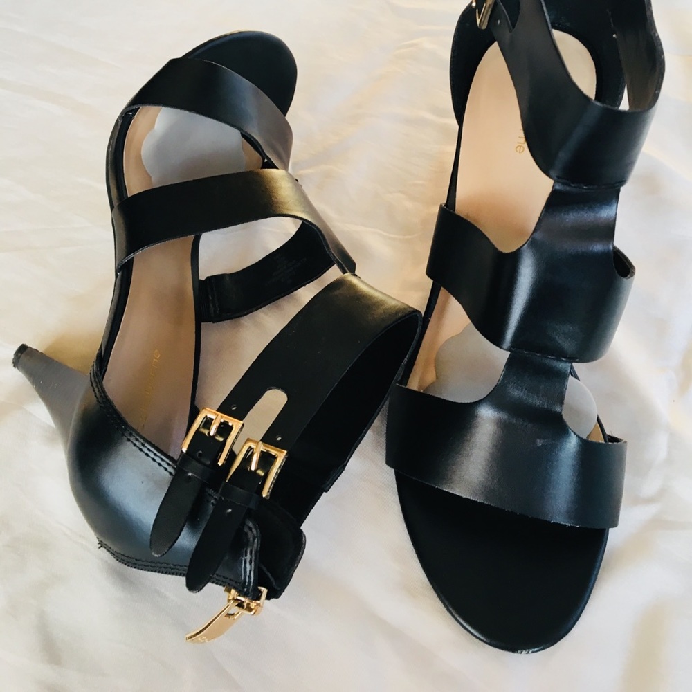 Sexy black strappy sandal